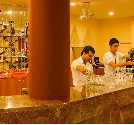 Cesars Hotel 5*