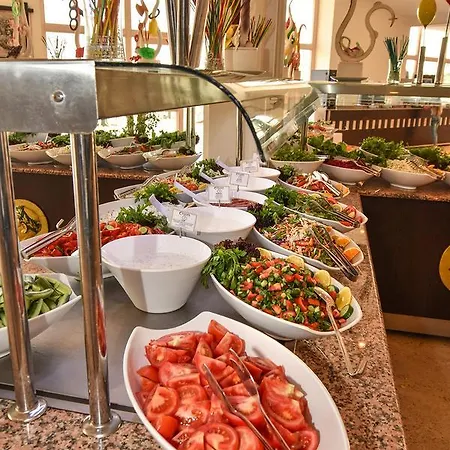 Cesars Hotel 5*